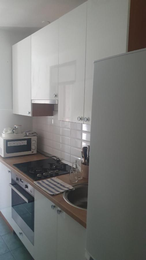 Apartment Sretni Dimnjacar Osijek Exterior foto